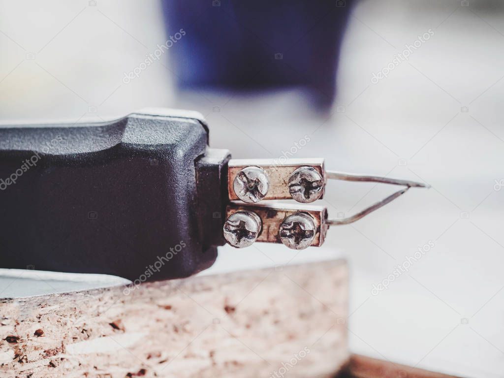 Geschenkset mit graviertem Schneidebrett und Tasse